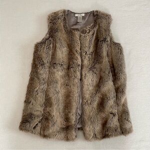 WD.NY Faux Fur Vest